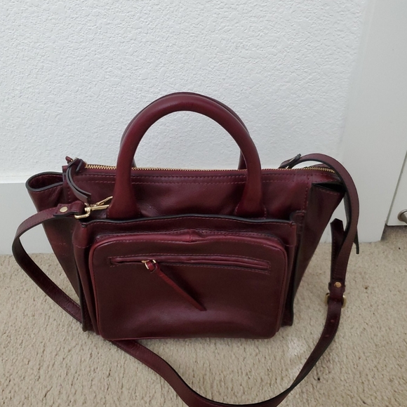 Zara Handbags - Womens Zara leather bag.